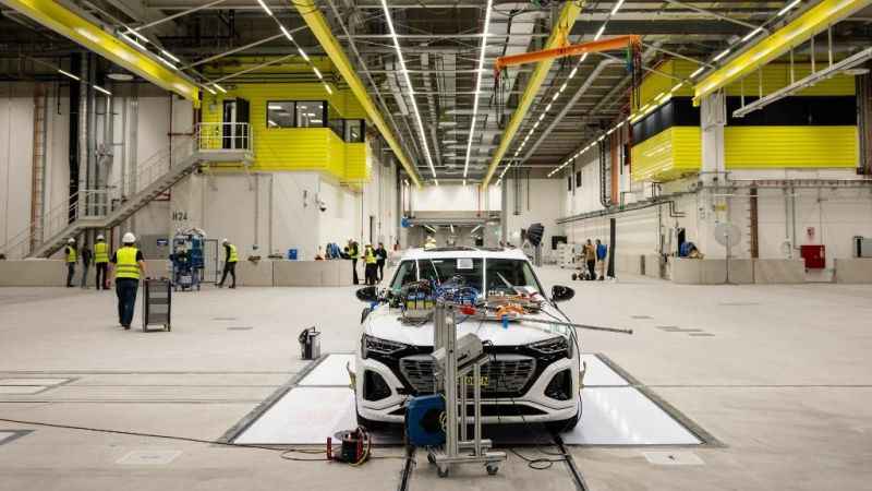 Audi’den pasif güvenlik yatırımı: Araç Güvenlik Merkezi