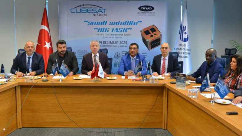 Türk şirketleri küp uydu üretecek