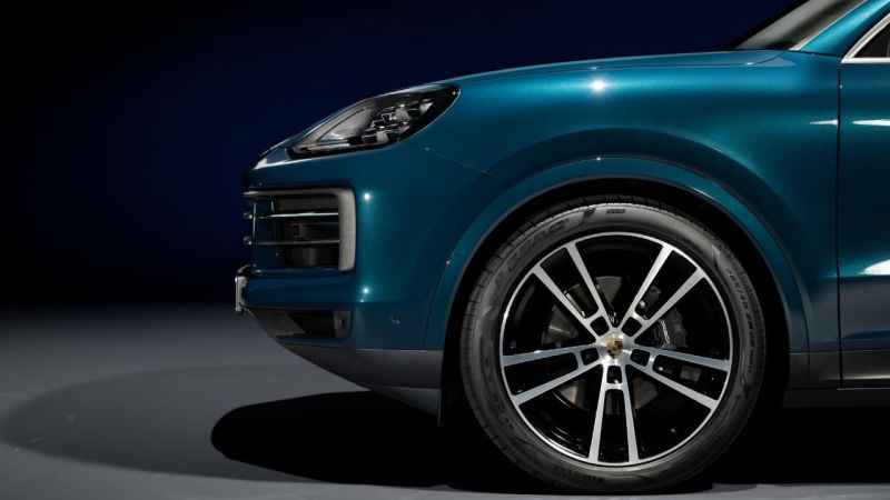 Pirelli, makyajlı Porsche Cayenne için özel lastikler geliştirdi