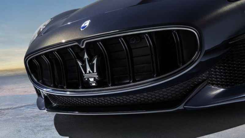 Maserati, Yeni Maserati GranCabrio'yu sunuyor