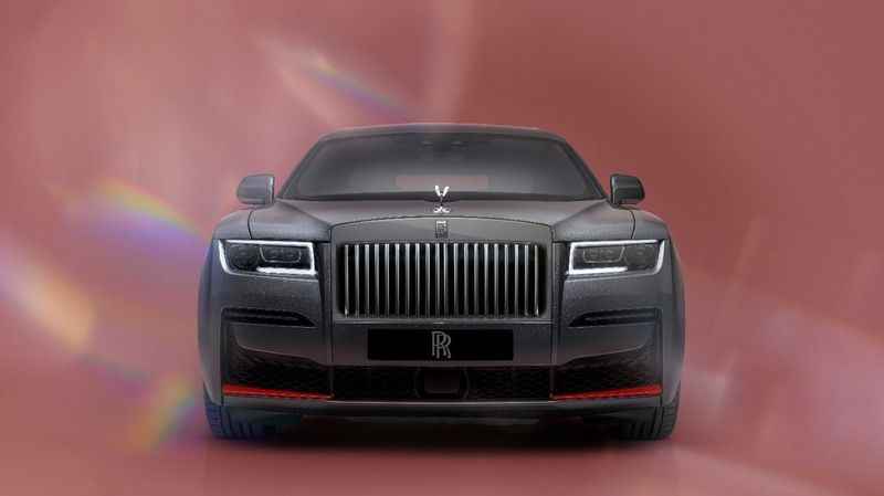 ’Rolls-Royce Ghost Prism’’ çağdaş tasarımdan esinlendi 