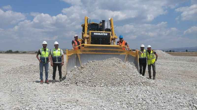 Komatsu D85EXi-18 Akıllı Dozer ile yüzde 80’e varan verimlilik elde edildi 