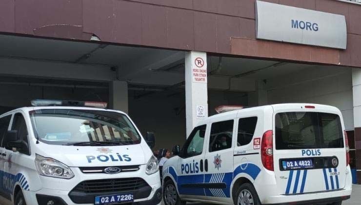 Kafası pencere korkuluklarına sıkışan Mert Özet öldü