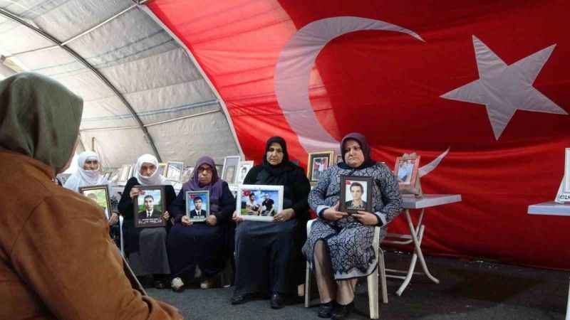 Diyarbakır annelerinin evlat nöbeti bin 614. gününde