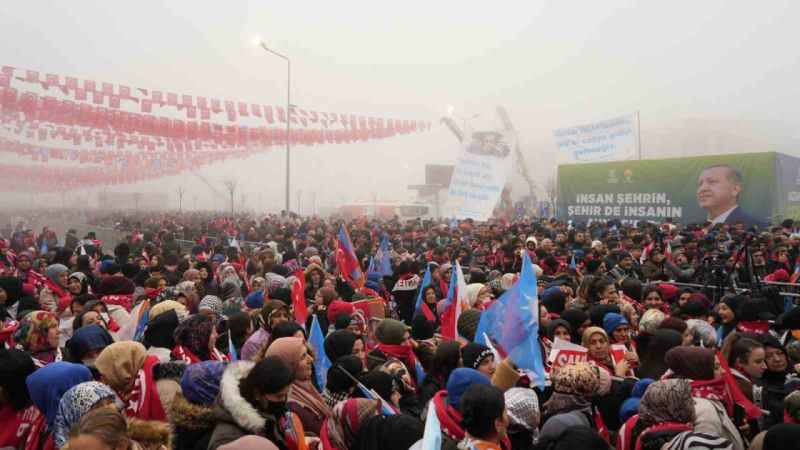 Cumhurbaşkanı Erdoğan: “Deprem şehirlerimizi tamamen ayağa kaldırana kadar dinlenmeyeceğiz”