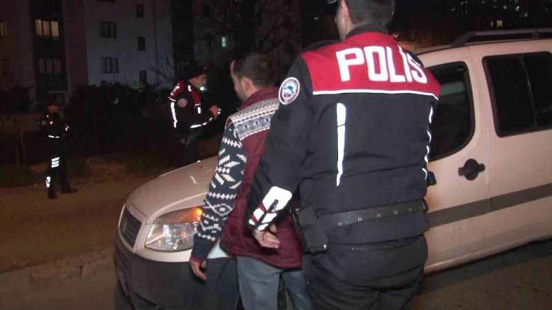 ’Huzur İstanbul’ denetiminde araçlar didik didik arandı