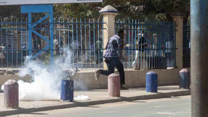Senegal’deki seçim protestosunda 1 kişi hayatını kaybetti