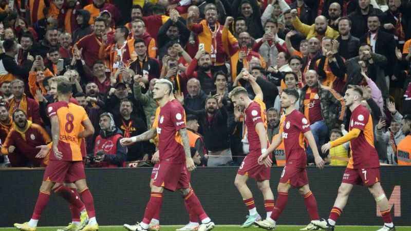 Galatasaray ligdeki yenilmezliğini 13 maça çıkardı