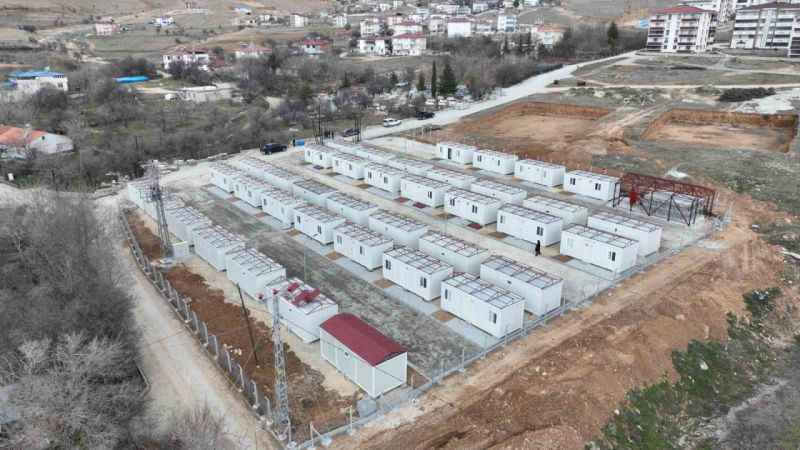 Tunceli’de konteyner kent yapımı sürüyor