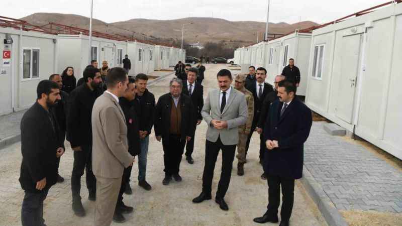 Tunceli’de konteyner kent yapımı sürüyor