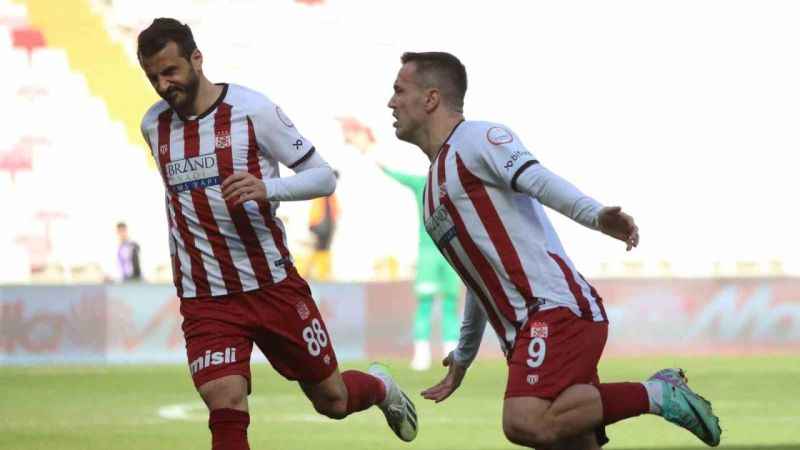 Trendyol Süper Lig: Sivasspor: 1 - Çaykur Rizespor: 0 