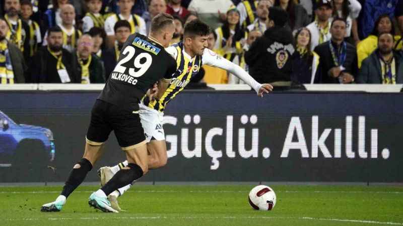 Fenerbahçe, Alanyaspor engeline takıldı: 2-2