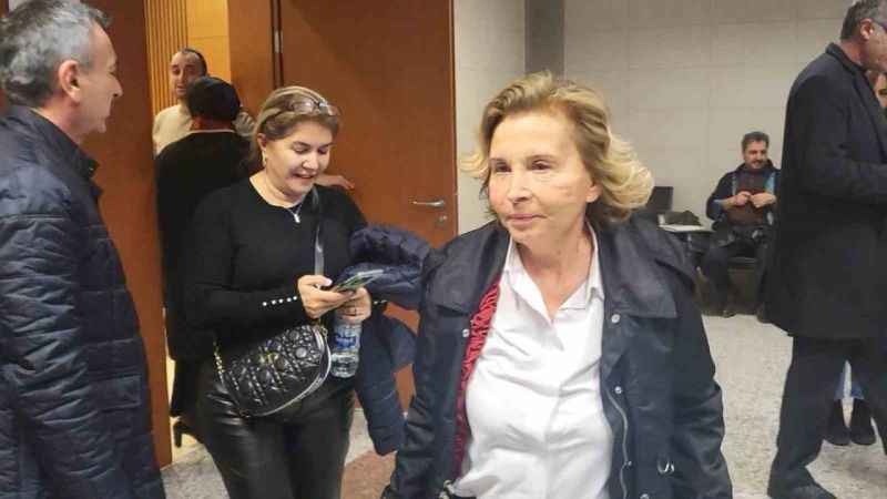 FETÖ’den yargılanan Nazlı Ilıcak: ‘‘Öz eleştiri yapmak istiyorum, FETÖ’yü yanlış değerlendirdim, eksik bilgilere sahiptim’’