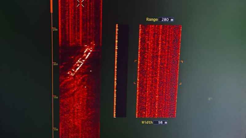 Deniz kuvvetleri batan gemiyi 51 metre derinlikte tespit etti