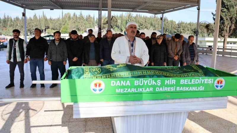 Marmara’da batan "Batuhan A" gemisinde ölen kadın mürettebat Zeynep Kılıç defnedildi