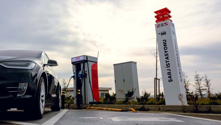 Türkiye’nin lider elektrikli şarj istasyon ağı ZES, EPDK’dan şarj ağı işletmeci lisansını aldı