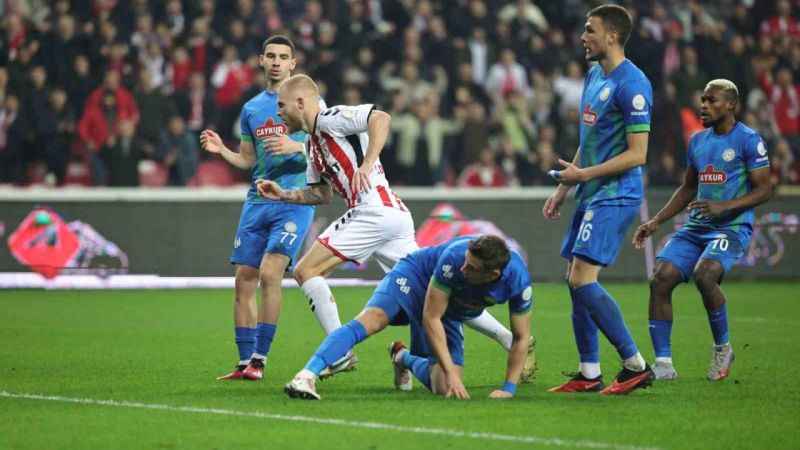 Trendyol Süper Lig: Samsunspor: 3 - Çaykur Rizespor: 0 