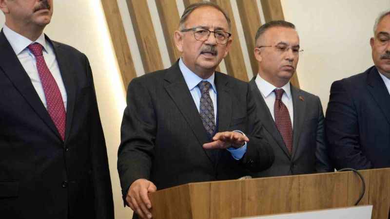 Bakan Özhaseki'den deprem konutları açıklaması 