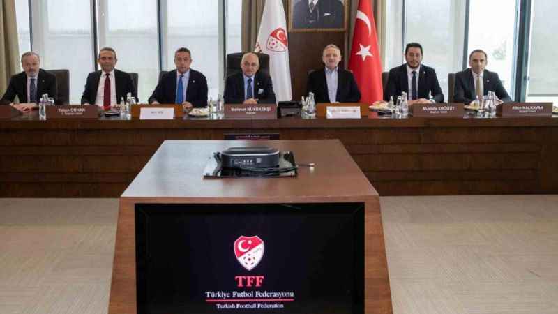 TFF, Süper Lig ve 1. Lig yayın ihalesinin iptal edildiğini açıkladı