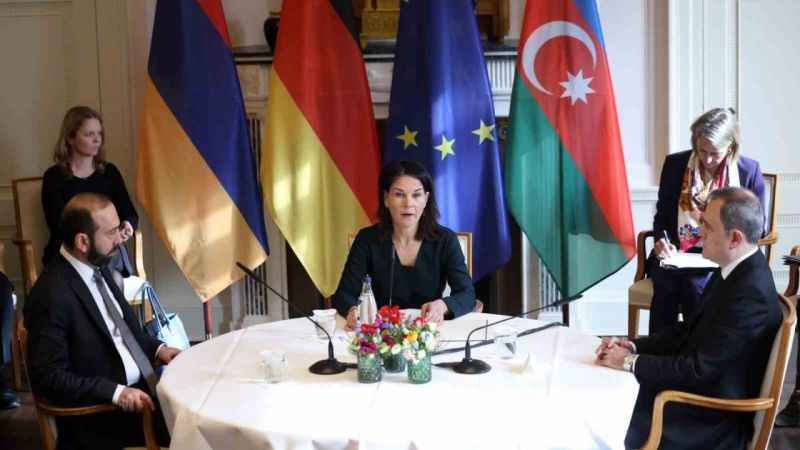 Almanya’da Azerbaycan-Ermenistan arasında barış anlaşması müzakereleri sona erdi