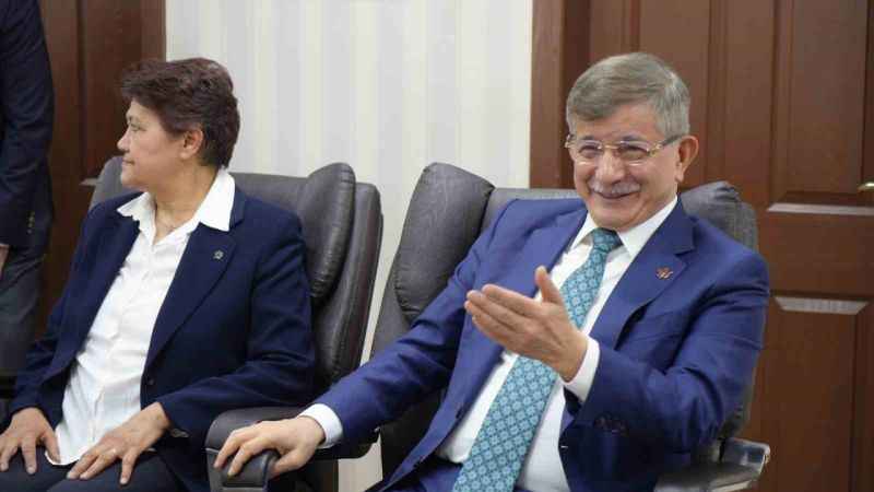 Gelecek Partisi Genel Başkanı Davutoğlu’ndan AK Parti’ye sürpriz ziyaret