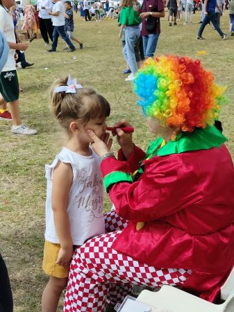 SARAY KADIKÖY’DEKİ UÇURTMA ŞENLİĞİNDE FESTİVAL HAVASI ESTİ