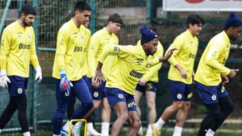 Fenerbahçe’de Union Saint-Gilloise maçı hazırlıkları başladı