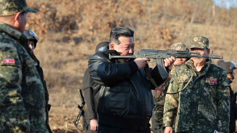 Kuzey Kore Lideri Kim’den orduya savaş hazırlıklarının artırılması emri