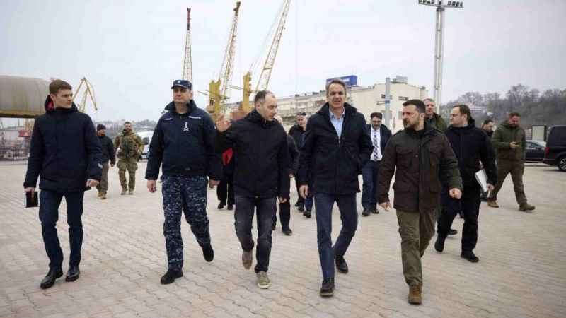 Rusya’nın Miçotakis’in ziyareti sırasında vurduğu Odessa’da 5 kişi hayatını kaybetti