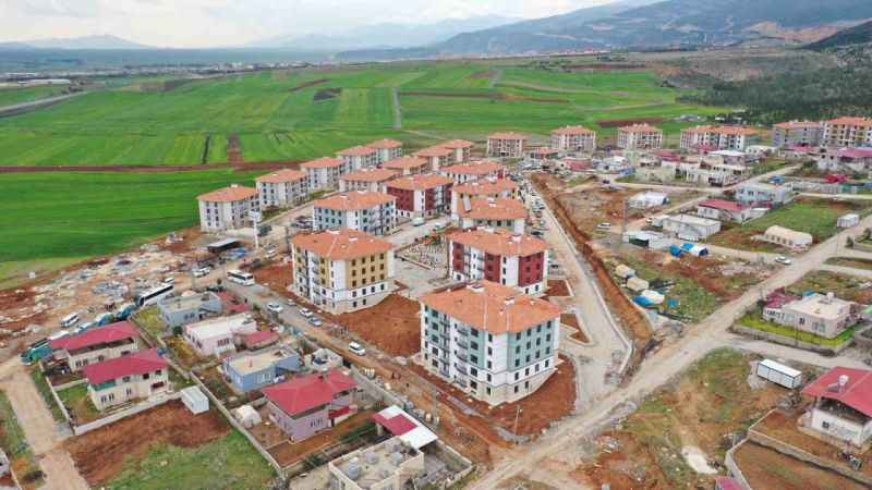 Nurdağı’nda tamamlanan konutlar sahiplerine teslim ediliyor