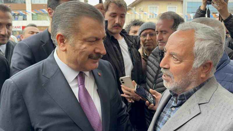 Sağlık Bakanı Koca: “Randevu alıp gelmeyenlerin sayısı 23 milyon kişi”