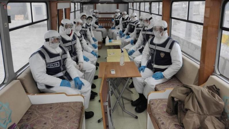 İstanbul Emniyeti’nden koronaekip!