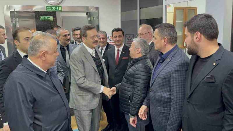 TOBB Başkanı Rifat Hisarcıklıoğlu: “Yol doğru, ekonomik program doğru” TOBB Başkanı Rifat Hisarcıklıoğlu: “Yol doğru, ekonomik program doğru”