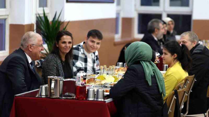 Milli Savunma Bakanı Güler: cennet vatanımızdaki varlığımızın en büyük teminatı, Türk Silahlı Kuvvetleridir