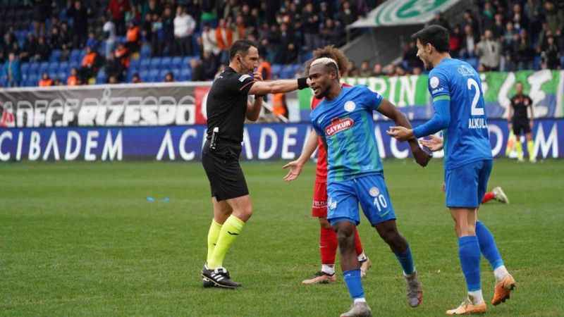 Trendyol Süper Lig: Çaykur Rizespor: 3 - Gaziantep FK: 1 (Maç sonucu)
