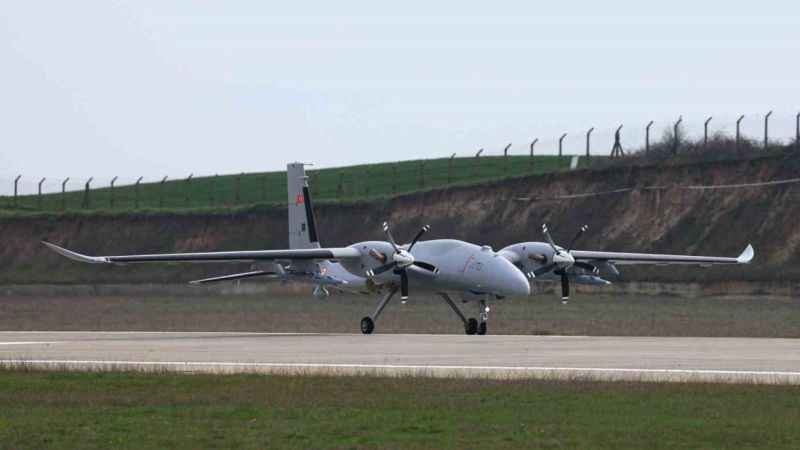 Bayraktar AKINCI’dan İHA-230 ile çifte atış