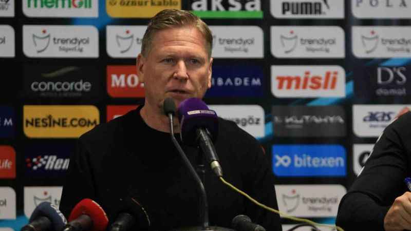Markus Gisdol: "İlk yarı çok kötü bir performans sergiledik"