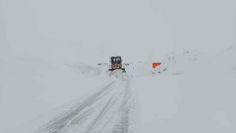 Muş’ta 85 kişi mahsur kaldı