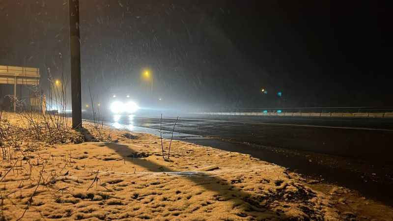 Bolu Dağı geçişinde hafif kar yağışı etkili oluyor