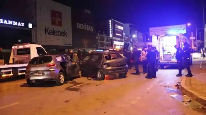 İzmir’deki kazada İsmail Taşdelen ve Turan Taşdelen hayatını kaybetti 
