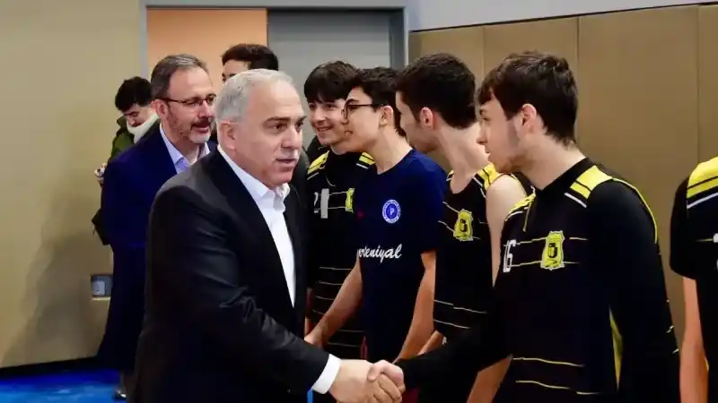 Gençlik ve Spor Bakanı Bak: "Türkiye Avrupa’nın ve dünyanın en modern stadyumlarına sahip”