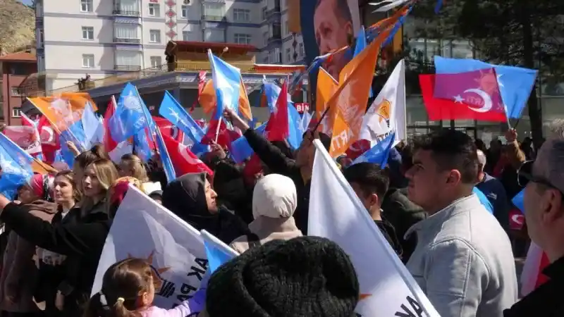 Bakan Uraloğlu: “Ülkemizin her tarafını bölünmüş yollarla, örümcek ağı gibi ördük”