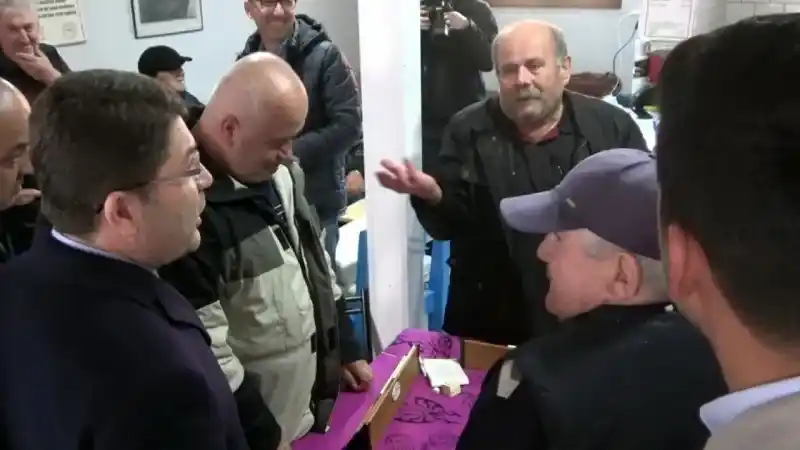 Adalet Bakanı Tunç’tan Amasra’da esnaf ziyareti