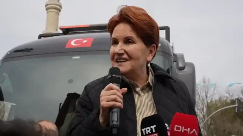 Akşener, CHP’lileri hedef aldı: “Adayımızın çekilmesini istemek ayıptır”