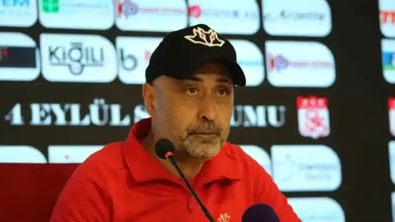 Tolunay Kafkas: "Lig sadece iki takımdan ibaret değil"