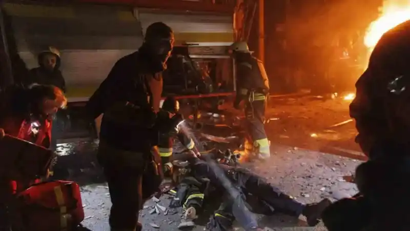 Rusya, Harkov’u vurdu: 4 ölü, 12 yaralı