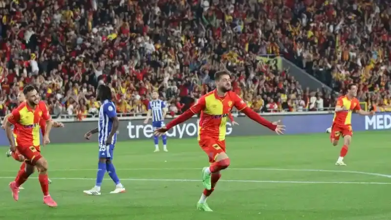 Göztepe adım adım Süper Lig'e doğru: 3-0
