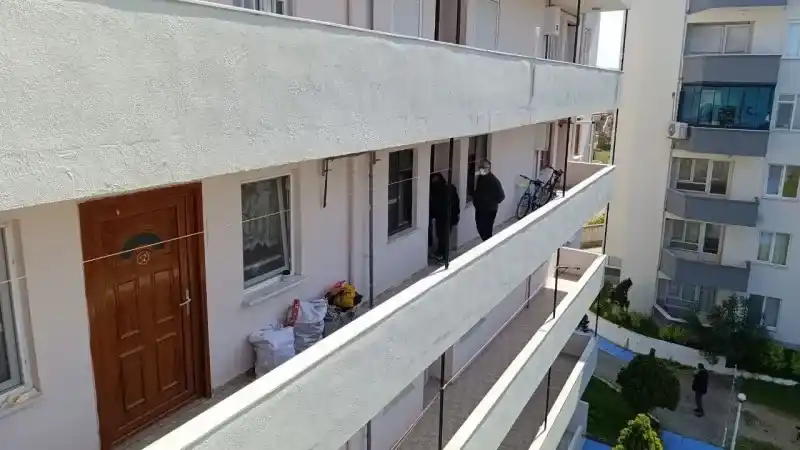 Geçen sene ceset bulunan evde bu sene de 2 cansız beden bulundu