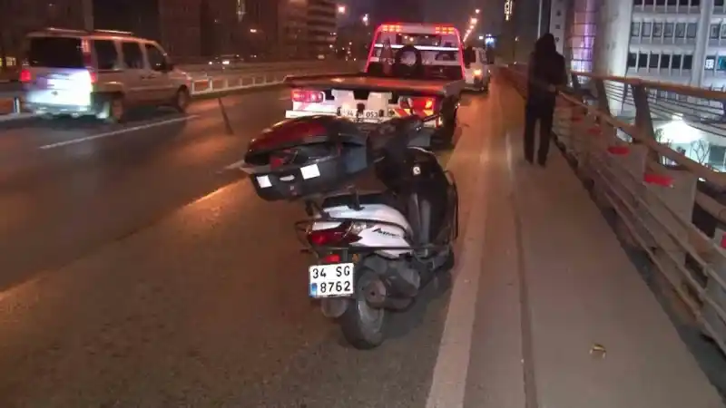 Şişli’de feci kaza: Bariyerlere çarpan motosiklet sürücüsü hayatını kaybetti