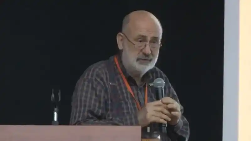 “Türkiye, 2030’da yüzde 100 yenilenebilir enerjiye geçebilir”